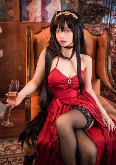 亚洲欧美图日韩制服_剧情片完整版观看