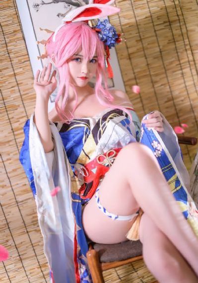 欧美时装女装秀视频_剧情片免费播放