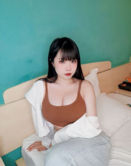 欧美冬日穿搭_1080P高清在线