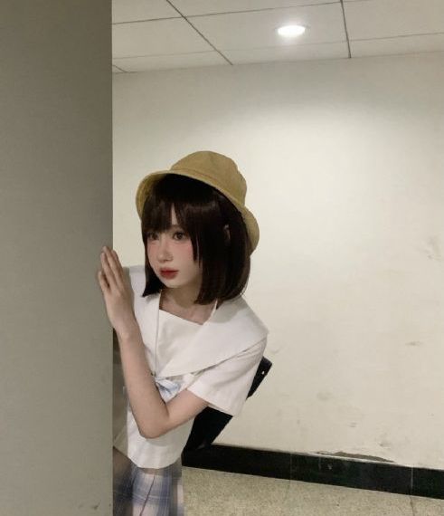 欧美人好帅_云播放粤语日本成人在线