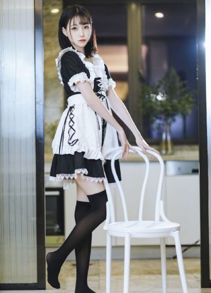 欧美天然大胸av女星_4K在线手机播放