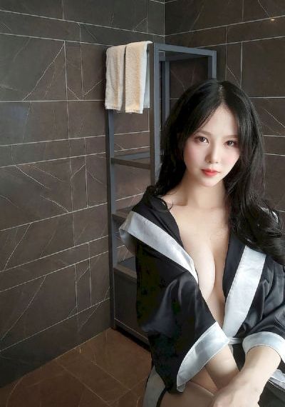 欧美潮流毛衣街拍图片_超清HD在线观看
