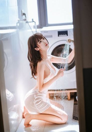 欧美最火超模写真时尚_720完整版观看