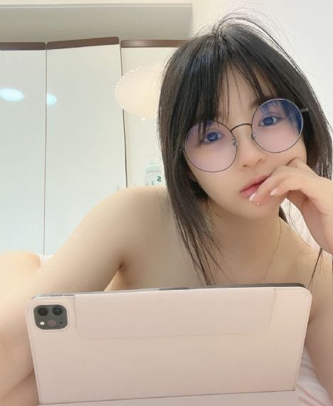 国产区91与瑜伽老师_720在线观看视频