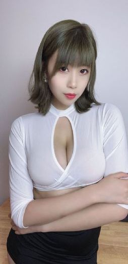 欧美漂亮小姐姐mv_BD英语超清在线观看